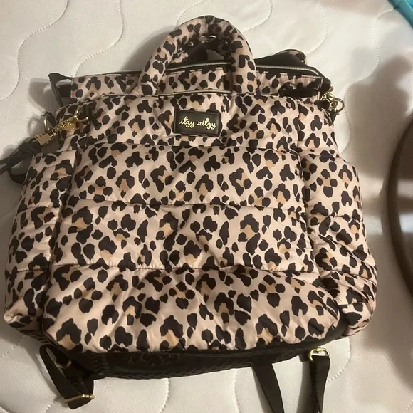 Itzy ritzy diaper bag